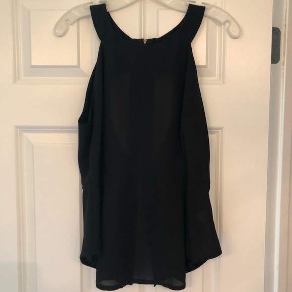 Tops - Peplum Back Detail Top